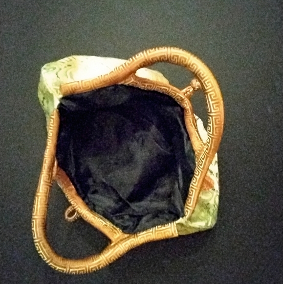 Handbag - Picture 2 of 5